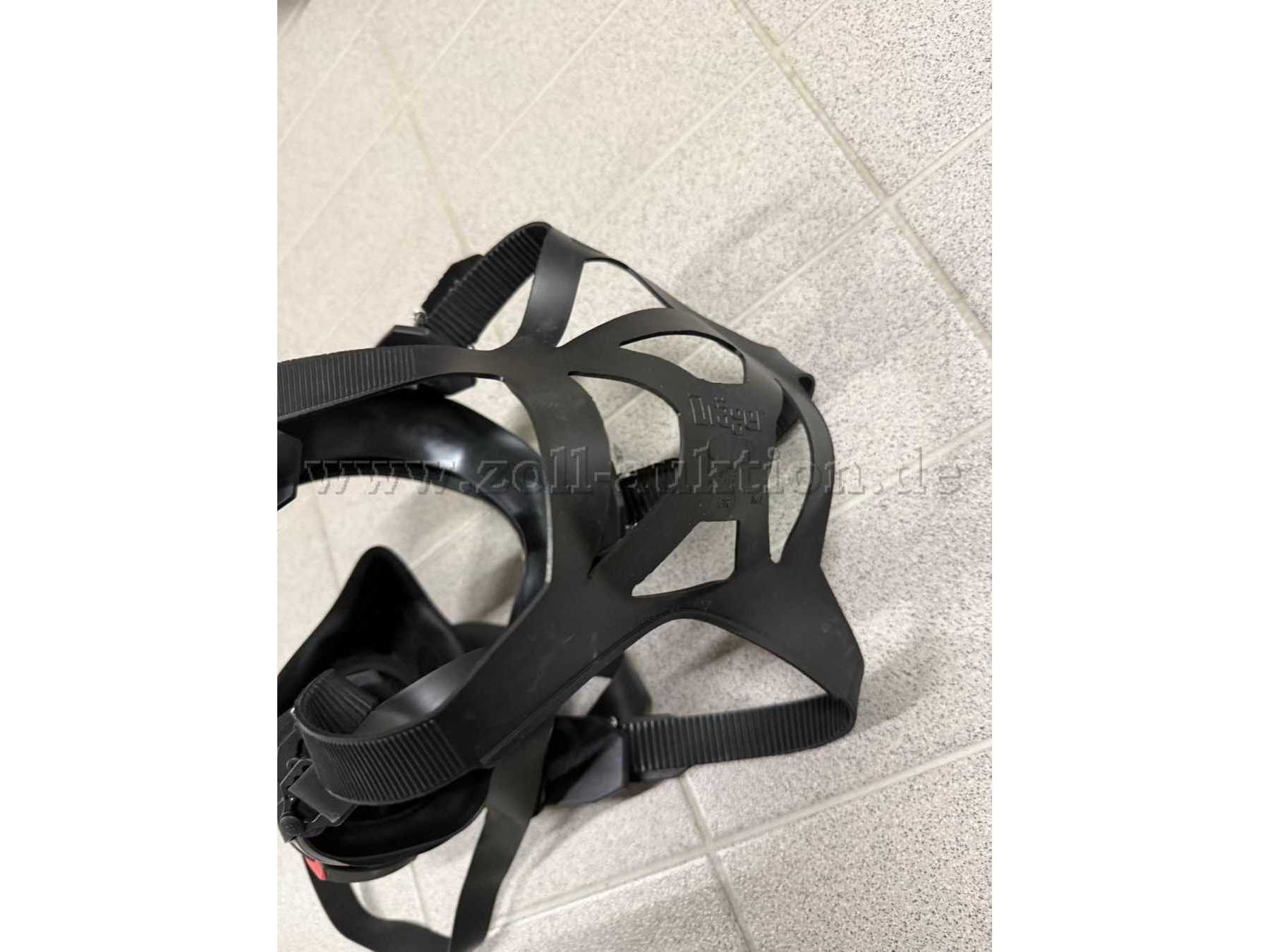 Bebänderung Atemschutzmaske