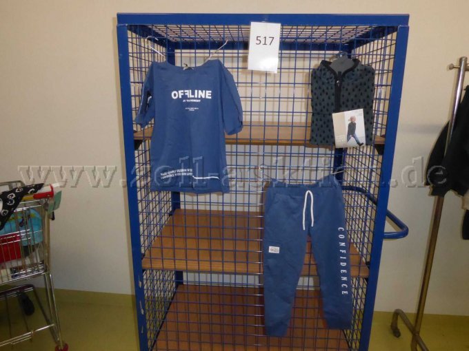 T-Shirt, Fleecejacke, Sporthose