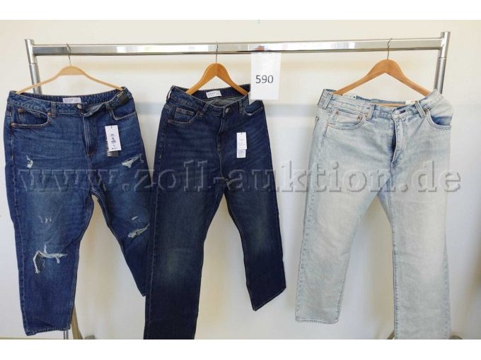 Primark, Levi`s