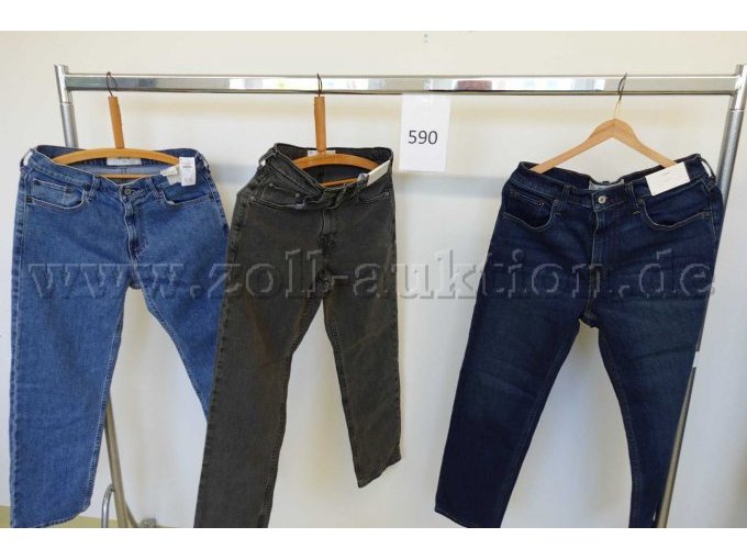 3xHollister
