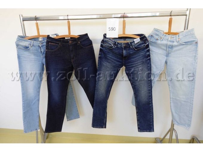 Wrangler, Levi´s
