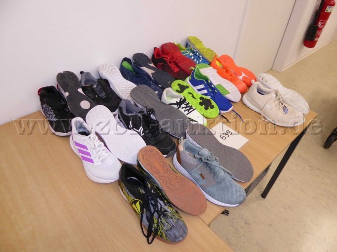 Schuhe