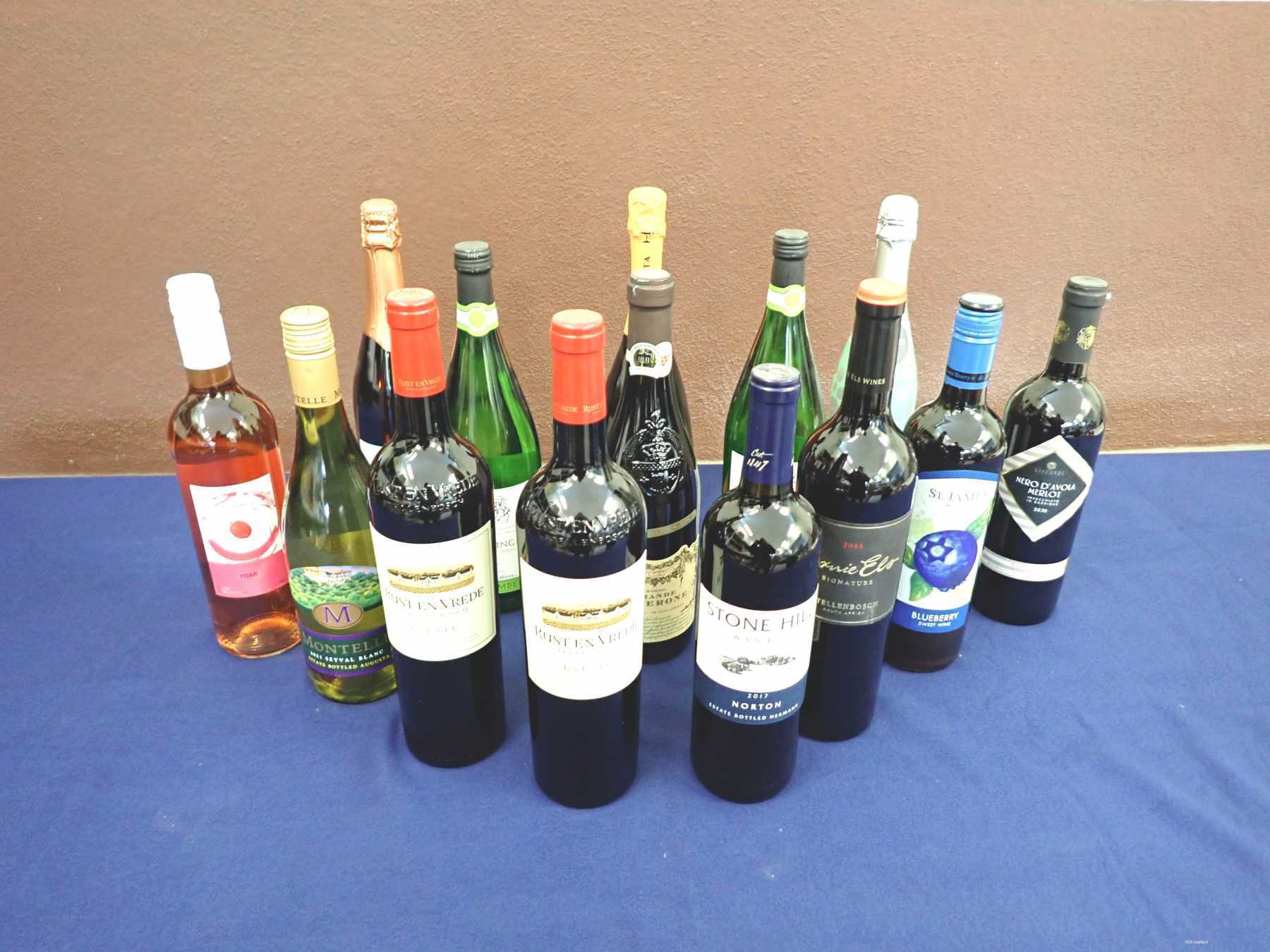 verschiedener Wein & Sekt