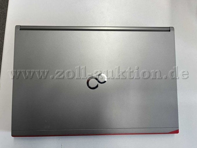 Lifebook E756 Draufsicht