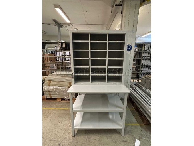 Schrank, komplett