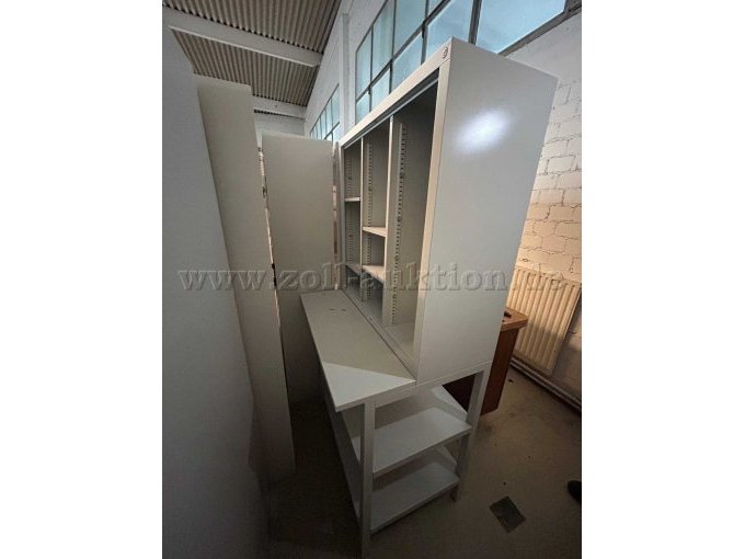7. Schrank