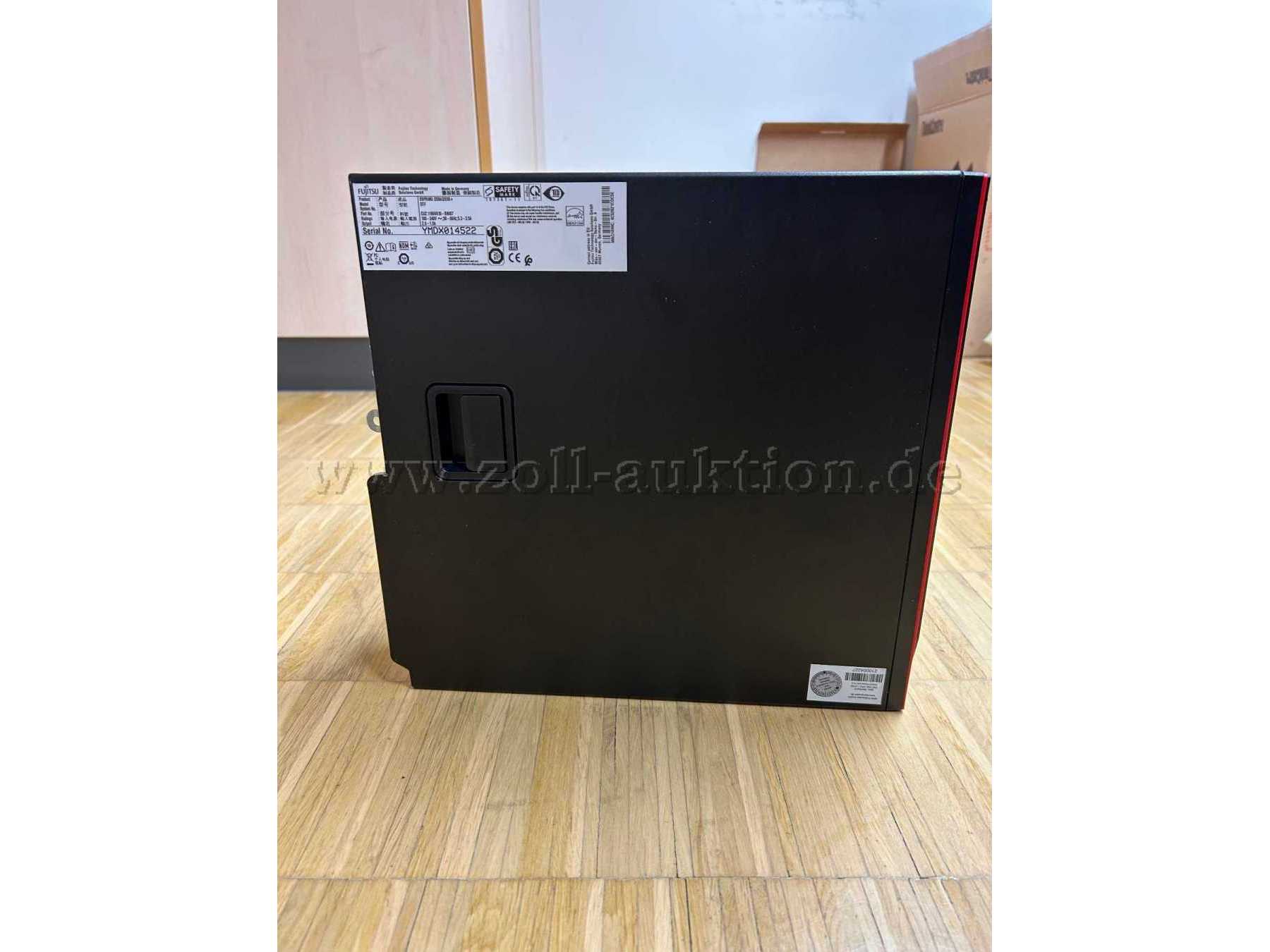 Fujitsu Esprimo D556/2/590+ Seitenansicht