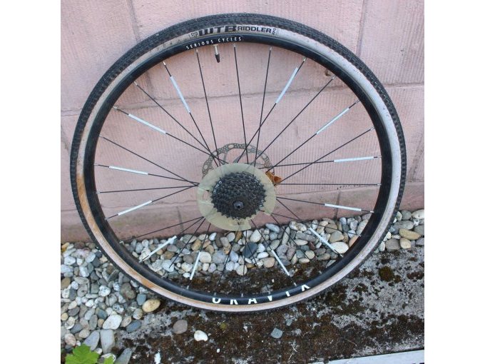 Laufrad Serious Cycle
