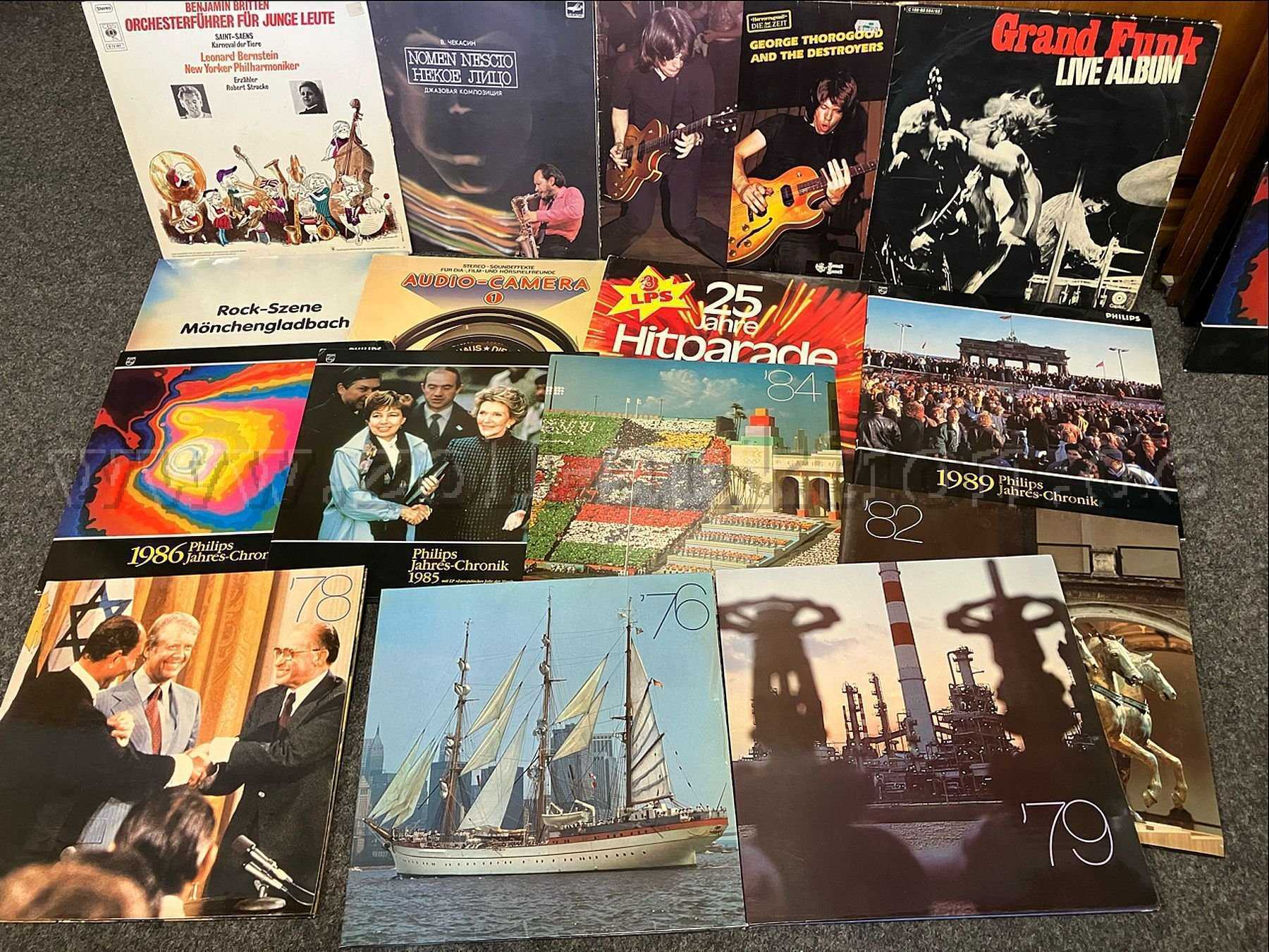 Konvolut-Coveransichten