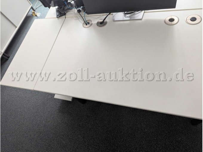 Schreibtisch_3