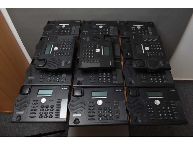 Mitel / Aastra 5370IP Telefon
Gesamtansicht ohne Hörer