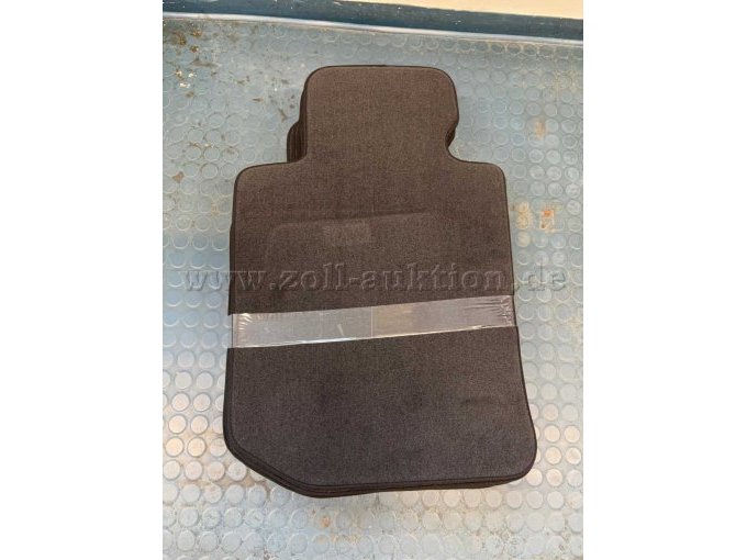 15 Original BMW 3er (G20) Fußmatten Velours (schwarz) – foto 11 – kavel bij Zoll-Auktion, München