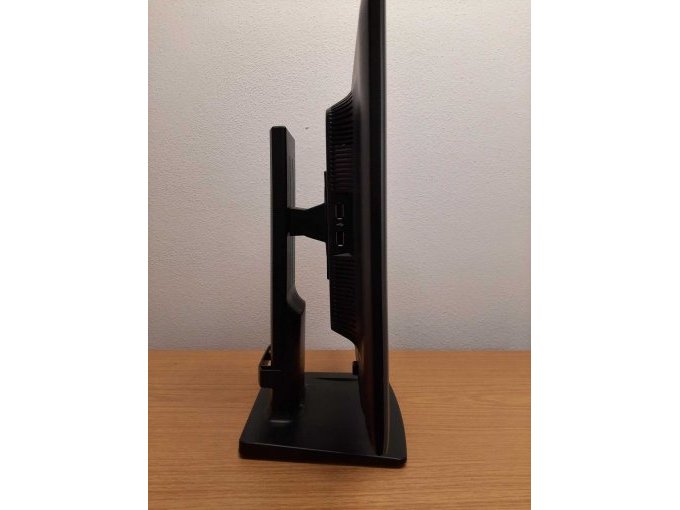 HP Elite Display E 190 i