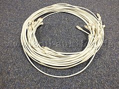 Gesamtansicht der 16 Blueline Patchkabel CAT 6, 2 Meter