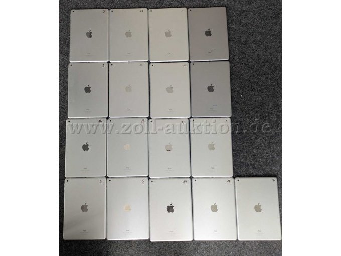 iPad 6 Rückseite Stapel mit 17 Stück