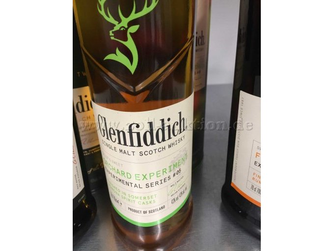 Ansicht Flasche Orchard Experiment