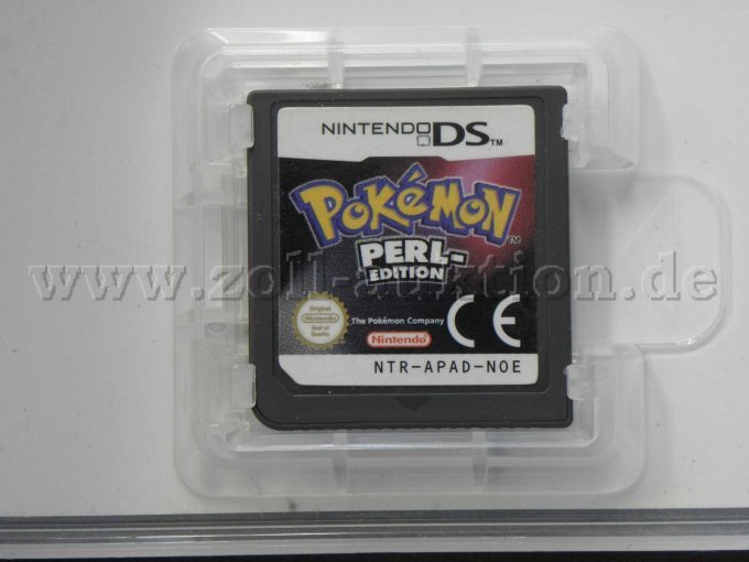 Nintendo DS Pokemon Perl Edition in geöffneter Verkaufsverpackung