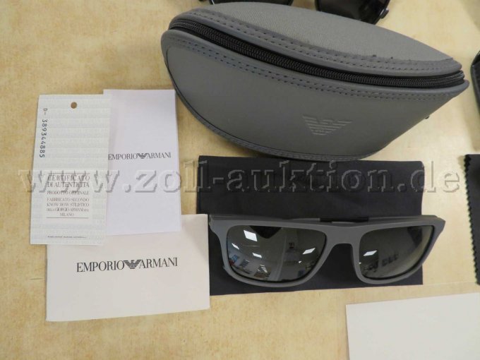 Emporio Armani mit Zertifikat