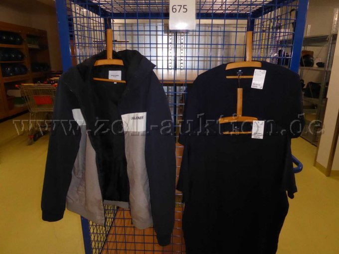 Jacke, T-Shirts