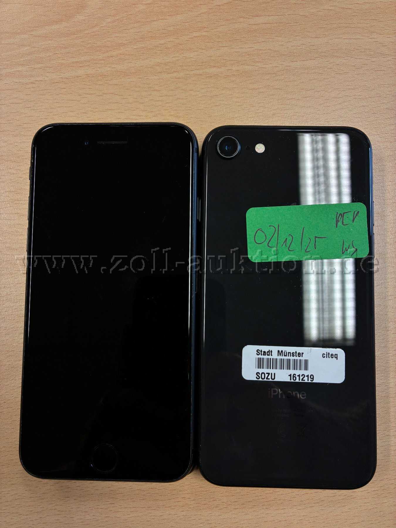 18 Apple iPhone 8 | Space Gray | 64GB