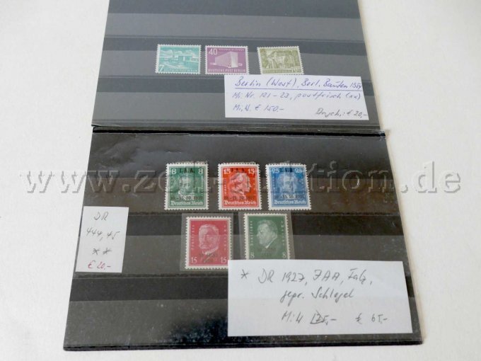 Einzelansicht Einsteckkarte mit unterschiedlichen Briefmarken