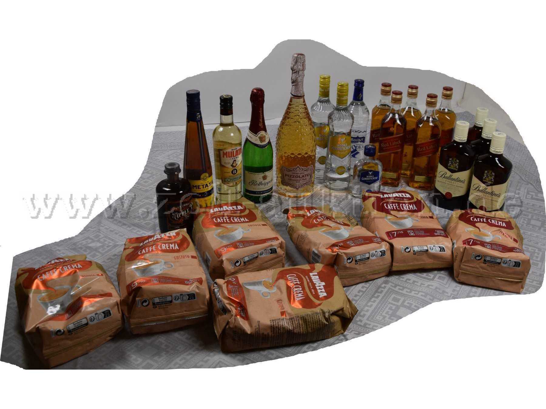 18 Flaschen Spirituosen und 7 Pakete Kaffee