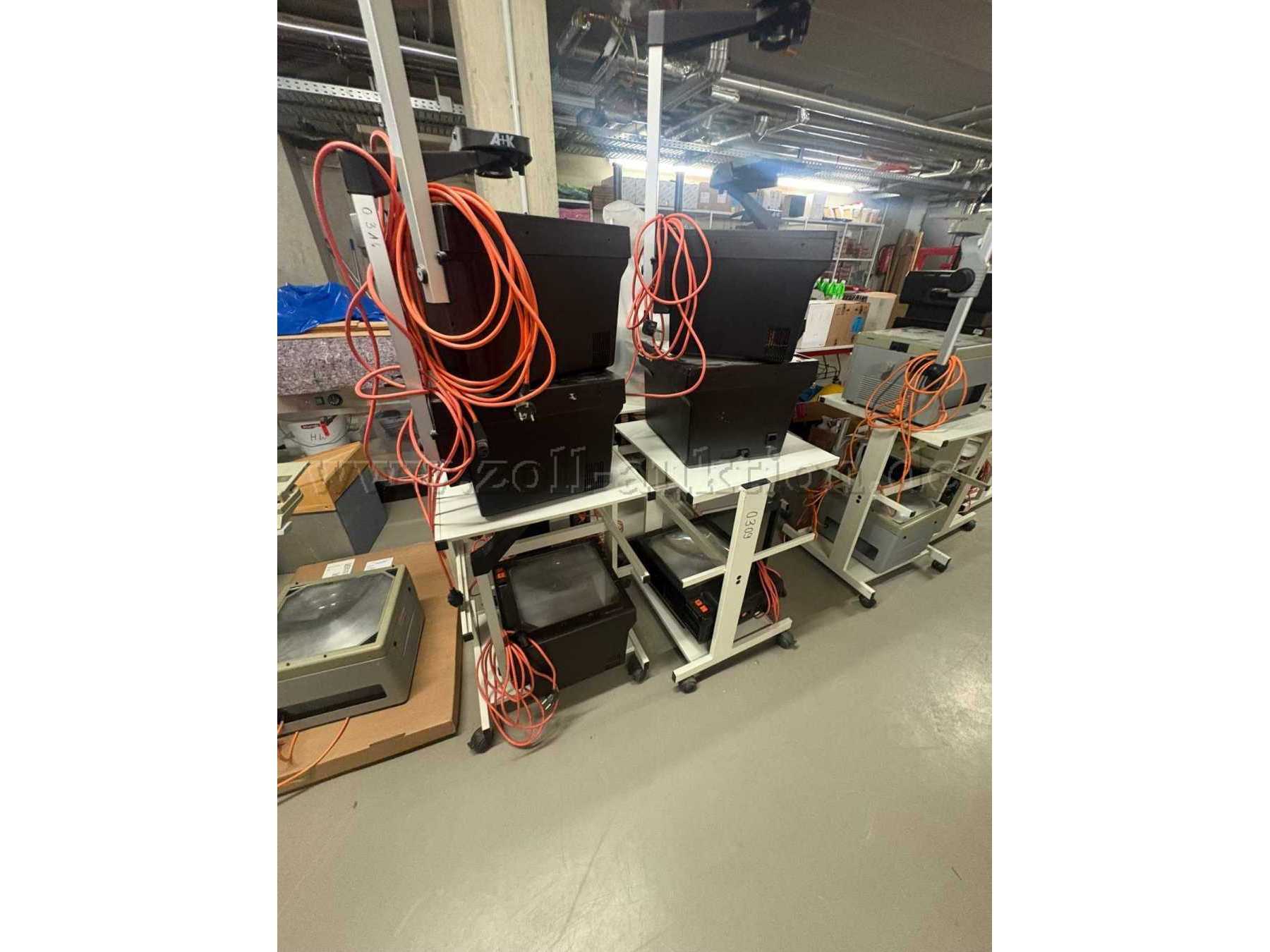 Overheadprojektoren ikl. Rollwagen