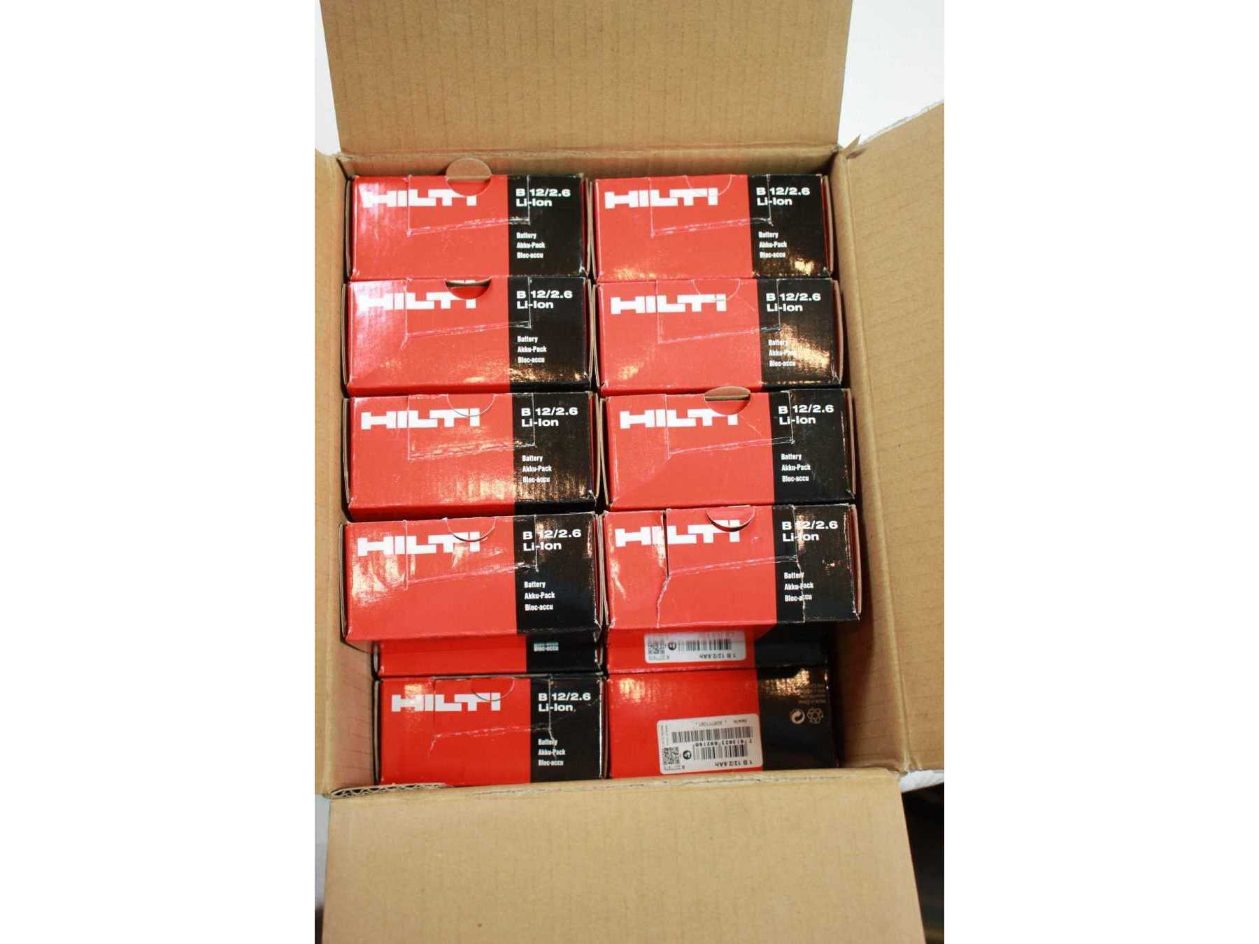 18 unbenutzte 12V Li-Ionen Akkus „Hilti“ B12 2.6 in Originalverpackung