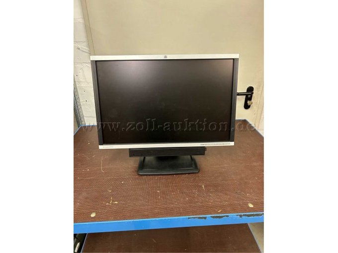 HP LA2405 Front