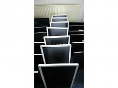 Fujitsu	B24W-7-LED von vorne