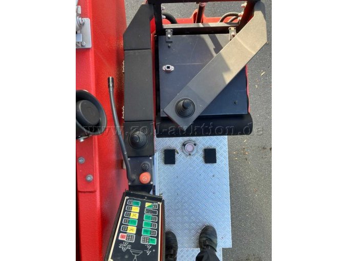 1 1 MAN 15.264 Silent DLK 23-12 PLC 3.1 Drehleiter Feuerwehrfahrzeug – foto 8 – kavel bij Zoll-Auktion, Bielefeld