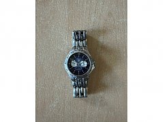 Fossiluhr von vorne