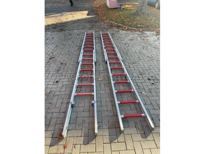 2 x zweiteilig zusammengesteckt