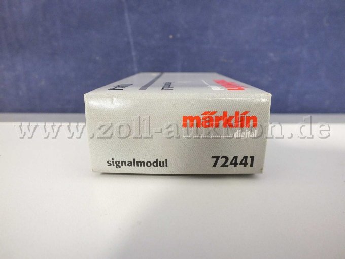 Rechte Seite Märklin Signalmodul in OVP exemplarisch