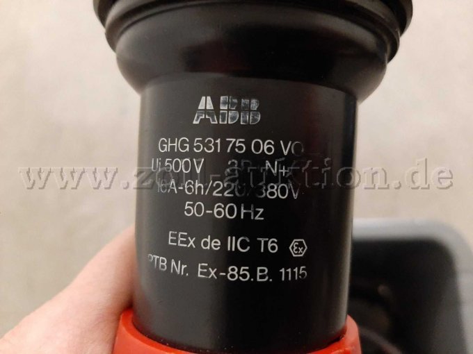 Typenschild Stecker