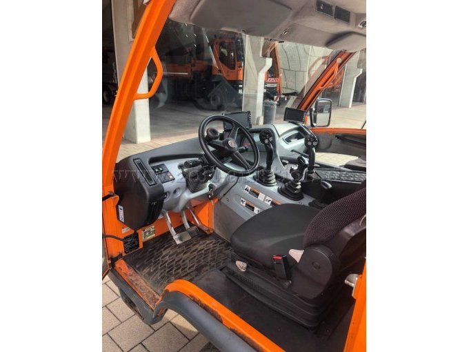 1 AEBI VT 450 met kiepbak / strooier en Vario-ploeg – foto 5 – kavel bij Zoll-Auktion, Gersthofen