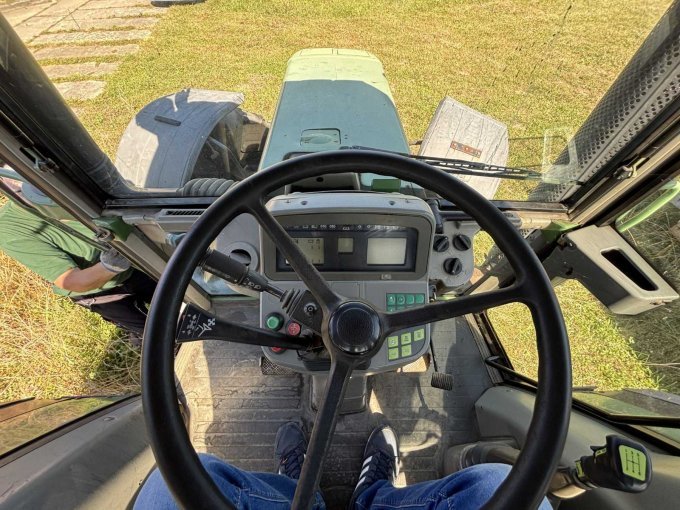 Innenansicht+Bedienelemente