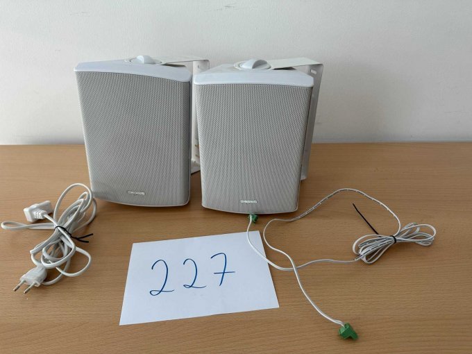 APart SDQ5P Aktiv Lautsprechersystem Weiß 
Ansicht von vorne
