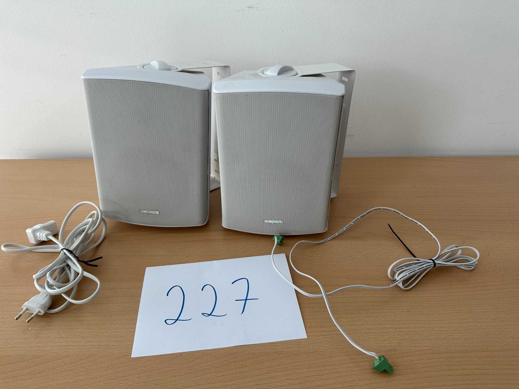 APart SDQ5P Aktiv Lautsprechersystem Weiß 
Ansicht von vorne
