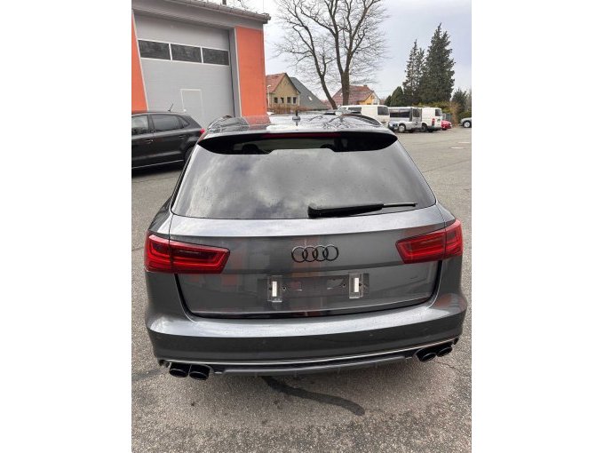 AUDI S6 Avant - Gesamtansicht