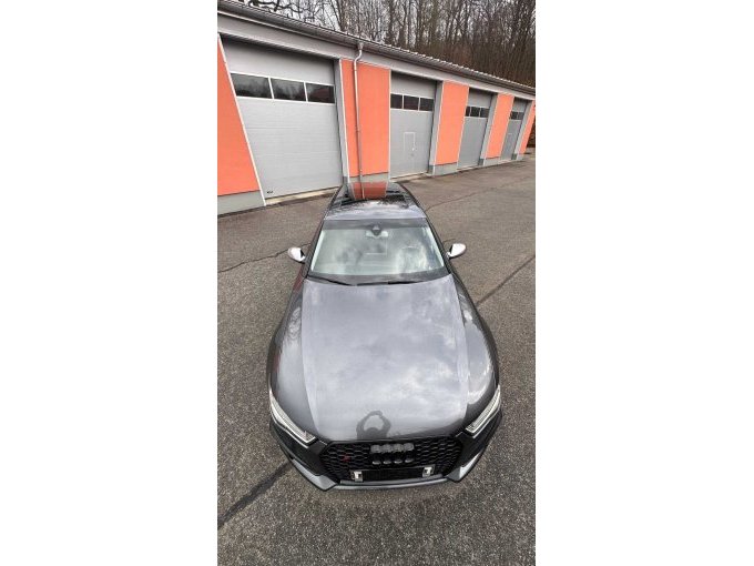 AUDI S6 Avant - Gesamtansicht