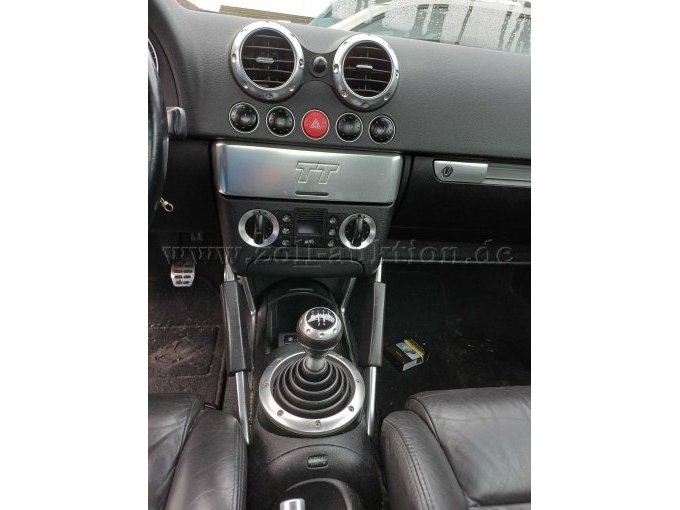 AUDI TT - Mittelkonsole