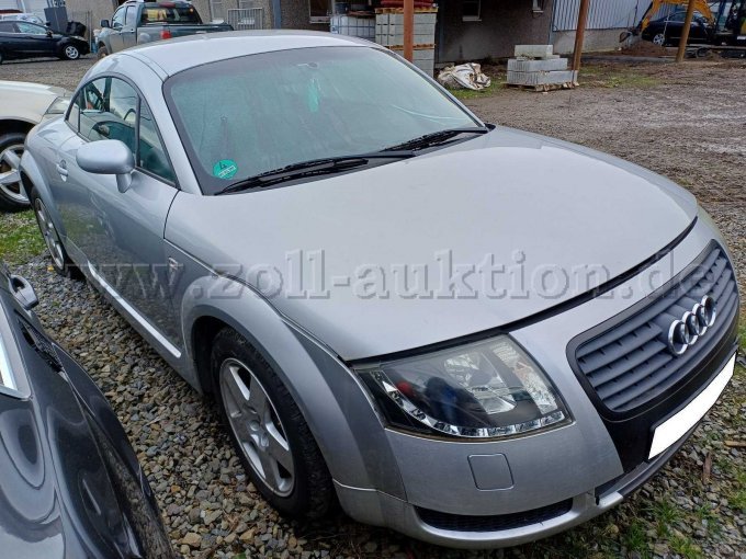 AUDI TT - vorne rechts AUDI TT - vorne rechts