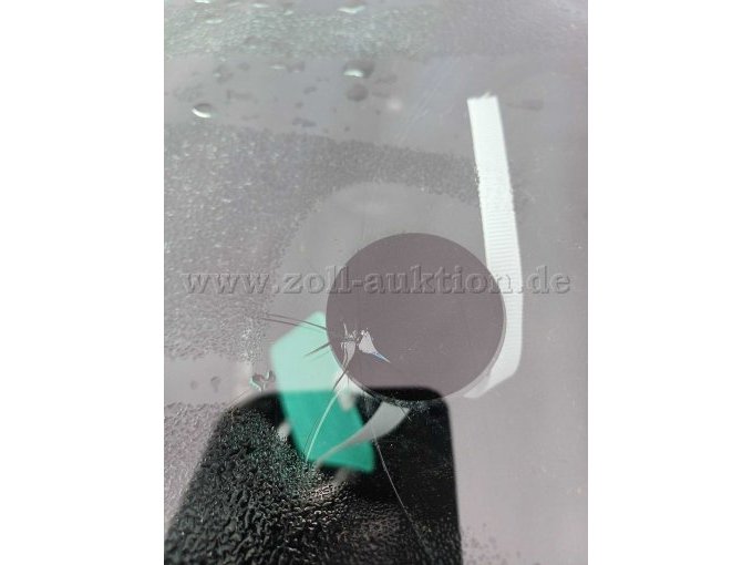 AUDI TT - Steinschlag und Riss in der Frontscheibe