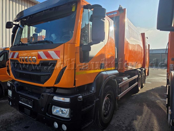 Iveco/Faun/Zöller Müllsammelfahrzeug, linke vordere Seitenansicht