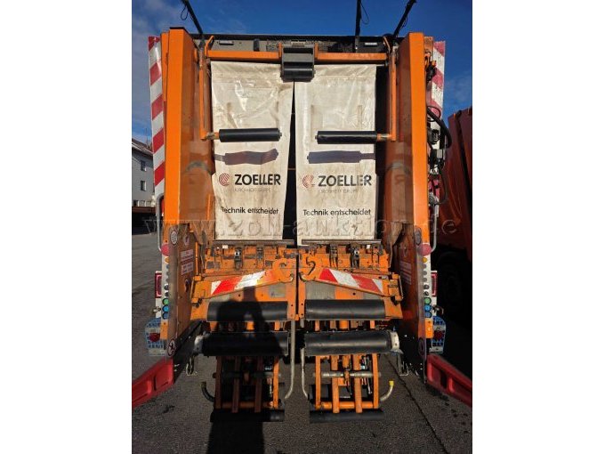 MAN/Faun/Zöller Müllsammelfahrzeug, hintere Ansicht