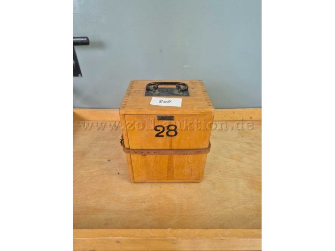 Transportbox aus Holz.
