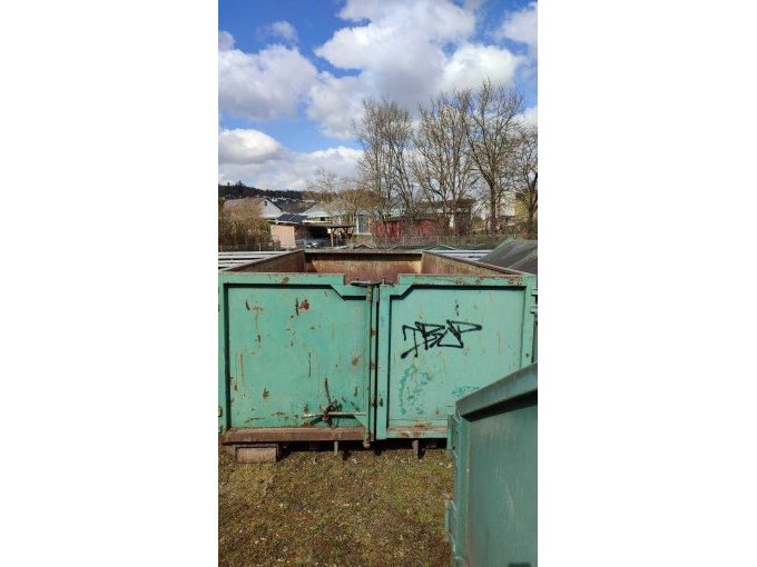 Container hinten