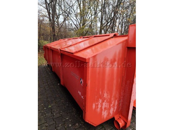 Seitenasicht mit geschlossenen Klappen