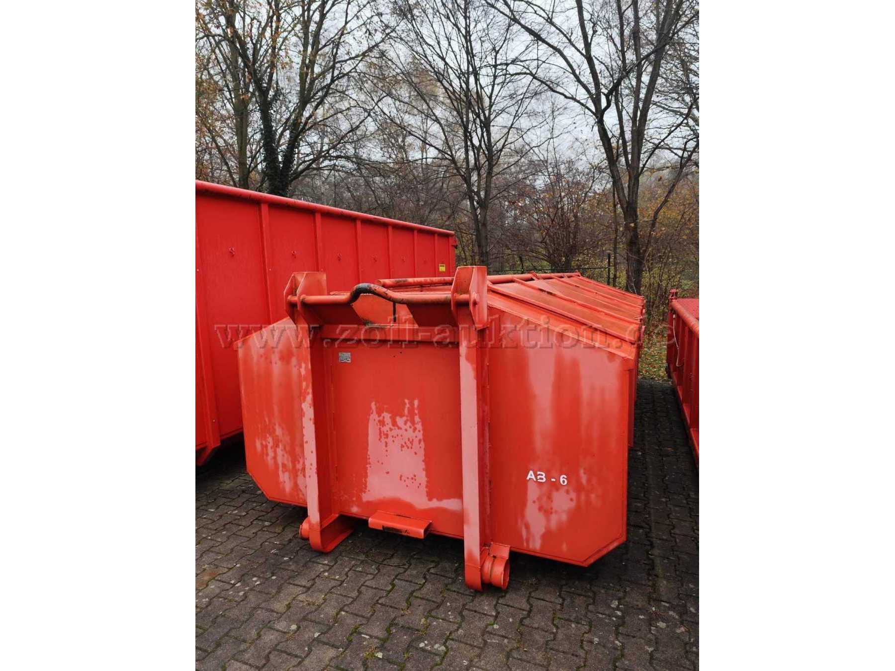 Frontansicht Abrollbehälter